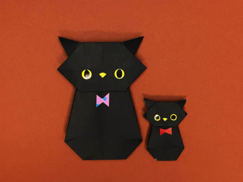 折り紙で折った黒猫