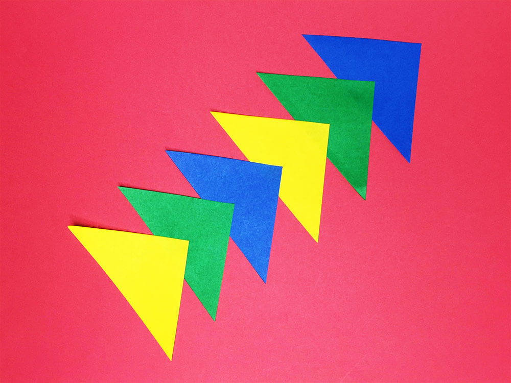 折り紙 三角つづり 伝承 折り方図解 おりがみの時間