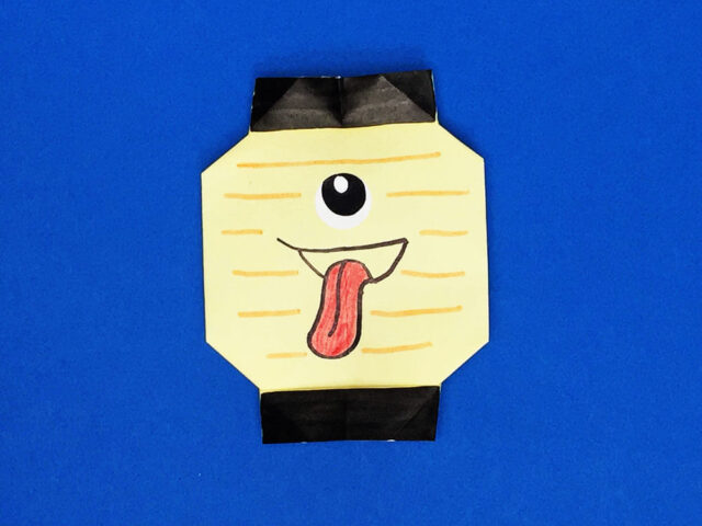 折り紙で折ったちょうちんおばけ