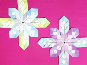 折り紙で作った雪の結晶