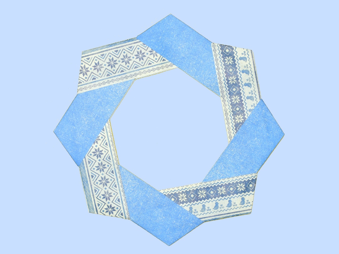 折り紙で作ったシンプルリース2